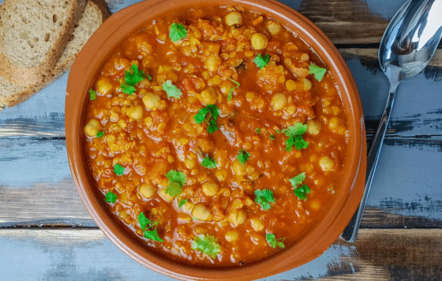 Orientalische Kichererbsen-Linsensuppe | Vegan &amp; proteinreich - IQs ...